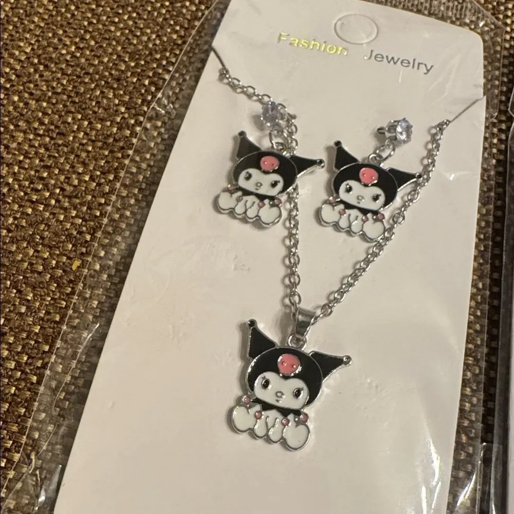 3245- Matt Fun Item Earrings and Necklace Set Price for 1 Set